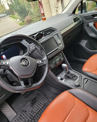 Volkswagen Tiguan cena 112000 przebieg: 97000, rok produkcji 2016 z Sandomierz małe 37